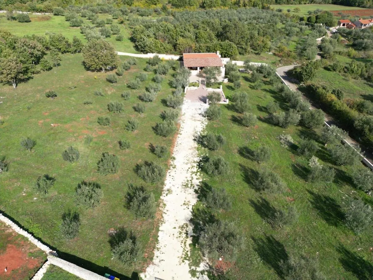 Semesterbostad Stancija Marusi Villa Peruški