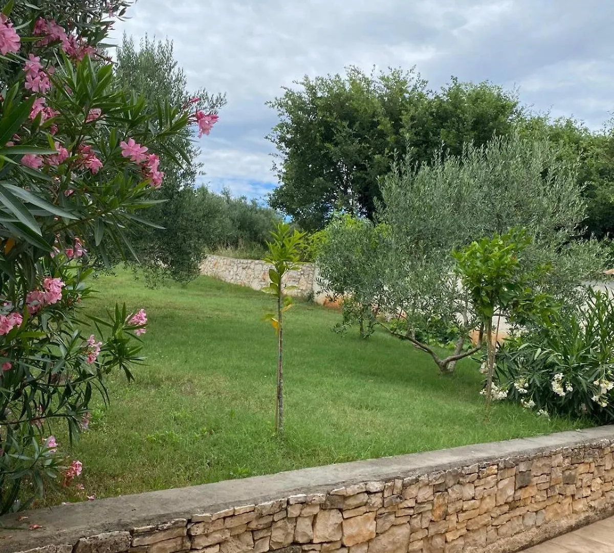 Stancija Marusi Villa Peruški Semesterbostad